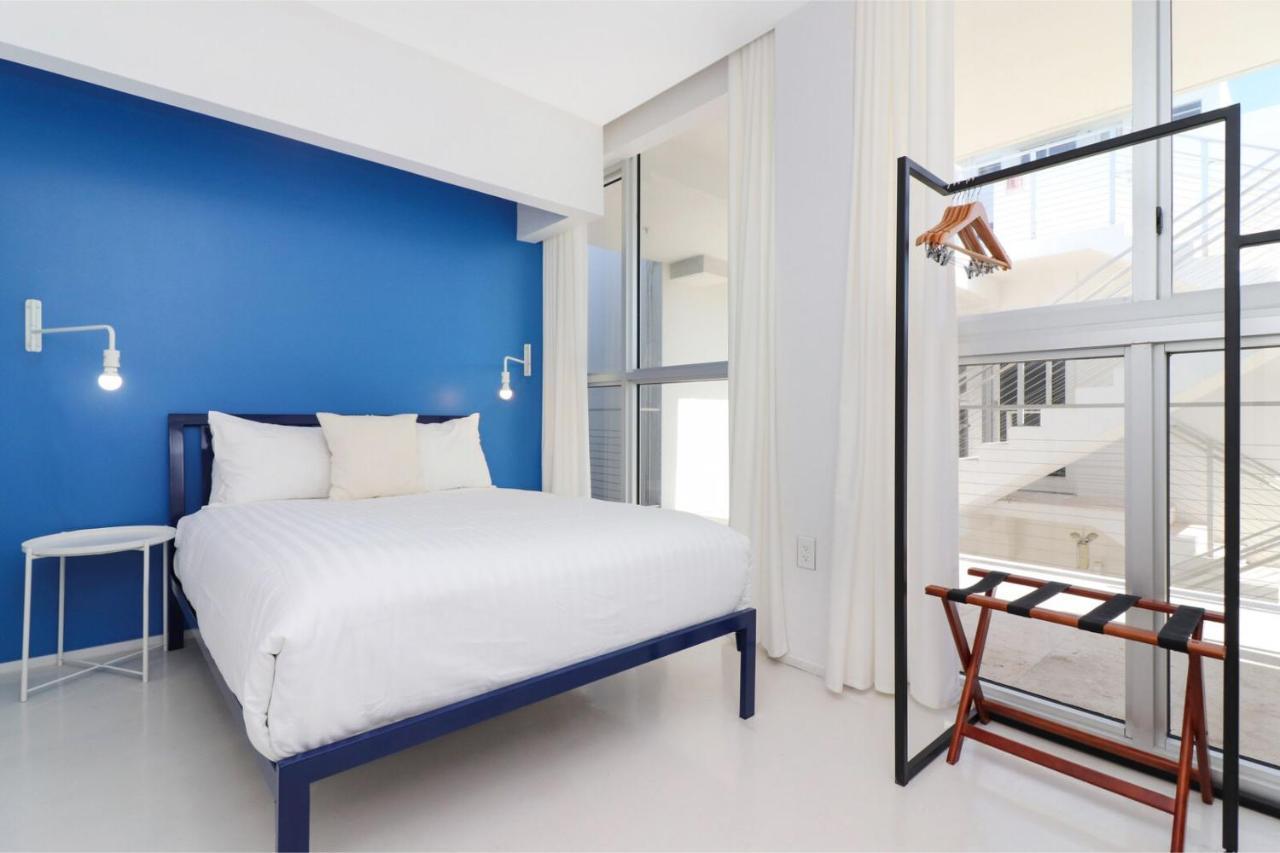 Appartement Roami At 250 Collins *