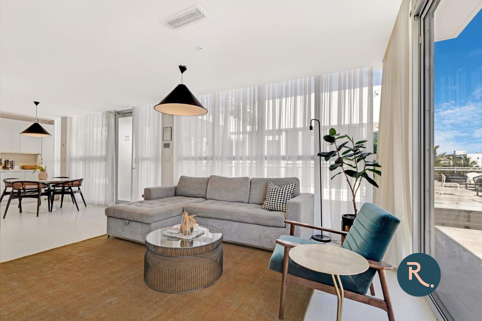 Appartement Roami At 250 Collins